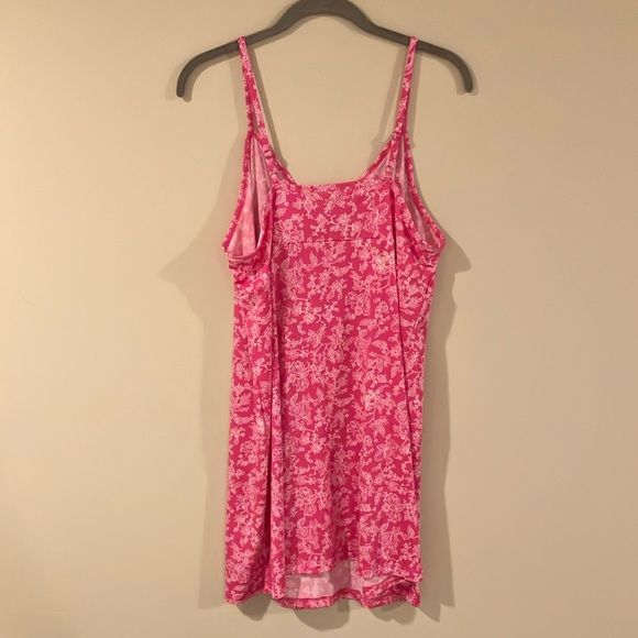 La Vie En Rose Pink Floral Chemise NWOT - Picture 5 of 7